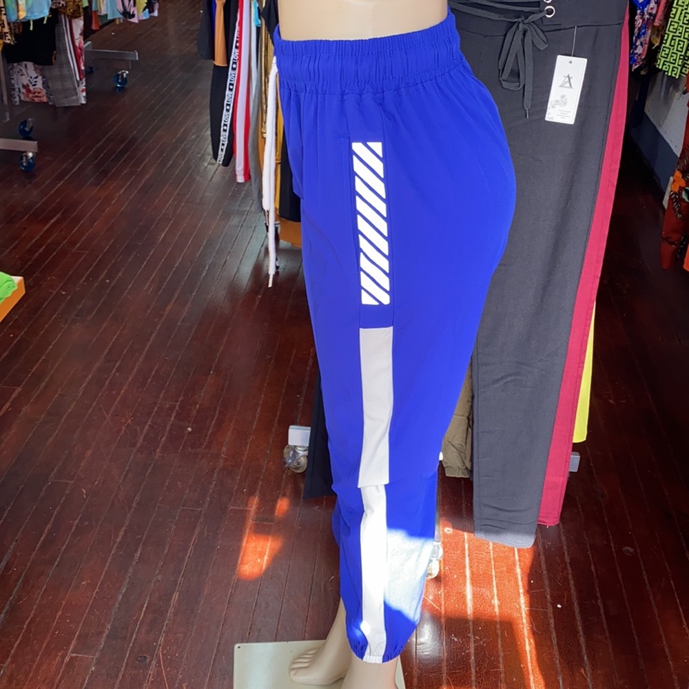 Pant - Picture 2 of 7